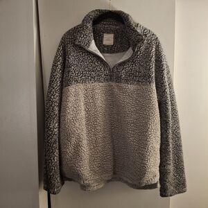 Thread & Supply Cozy Women's Cream and Gray Sherpa Sweater Jacket
